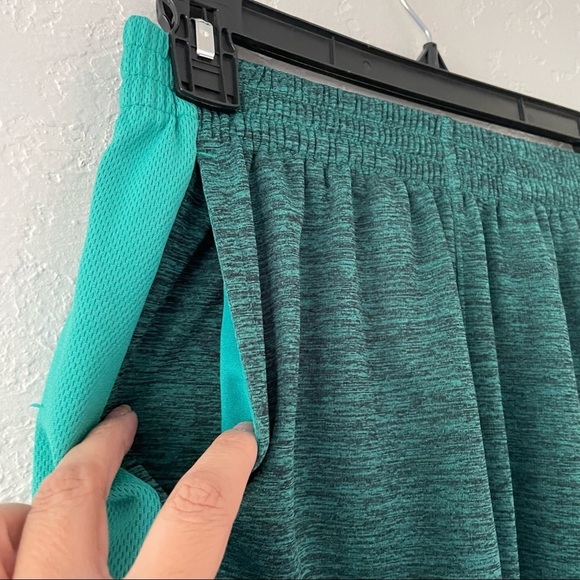 Adidas Climalite Basketball Athletic Shorts Boy's LARGE 14/16 Green‎ - Picture 5 of 10